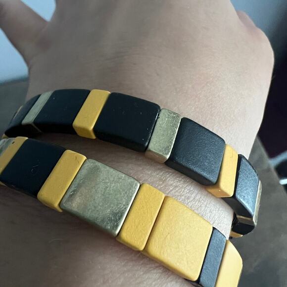 New Tiley & Bells Black Yellow and Gold Colorblock Stretch Bracelets - Picture 7 of 10